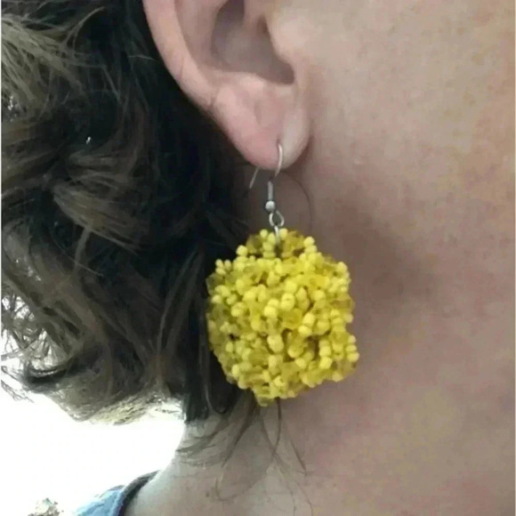 Golden Yellow Flower Seed Bead Handmade Drop Earrings - Picture 1 of 4